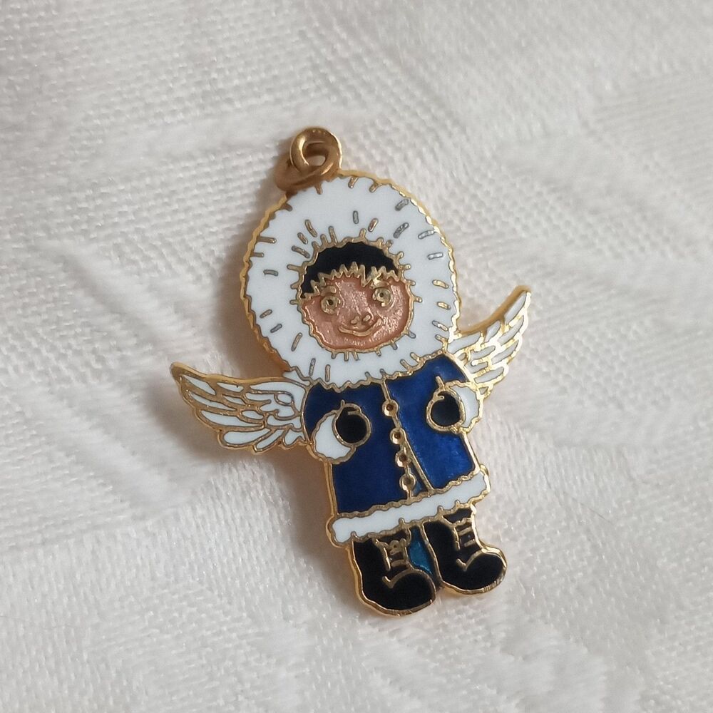 Vintage Alaska State Travel Native Alaskan Pride Enamel pendent blue